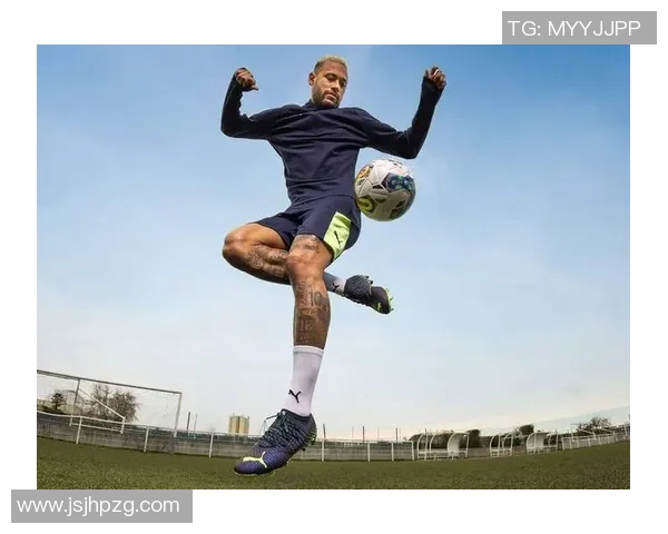 足球e鞋引领潮流科技助力运动员提升表现的全新选择 足球e鞋引领潮流科技助力运动员提升表现的全新选择